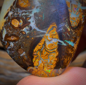 91.6cts - Australian Boulder Opal from Yowah. Double Sided