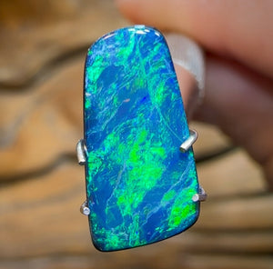 1.8cts - Lightning Ridge Black Opal Doublet