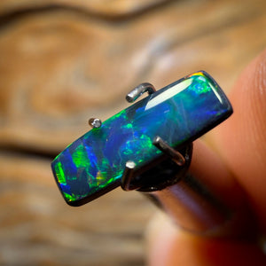 0.65cts - Lightning Ridge Opal Doublet