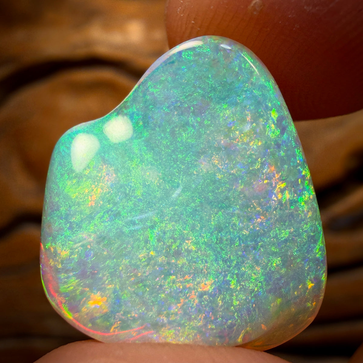 12.4cts - TOP Andamooka Crystal Opal. Master Dremel Finish