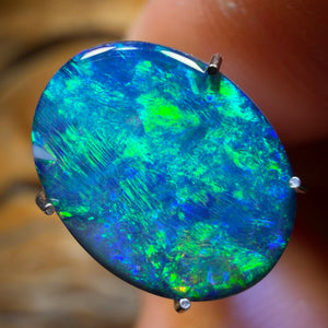 2.1cts - Lightning Ridge Opal Doublet