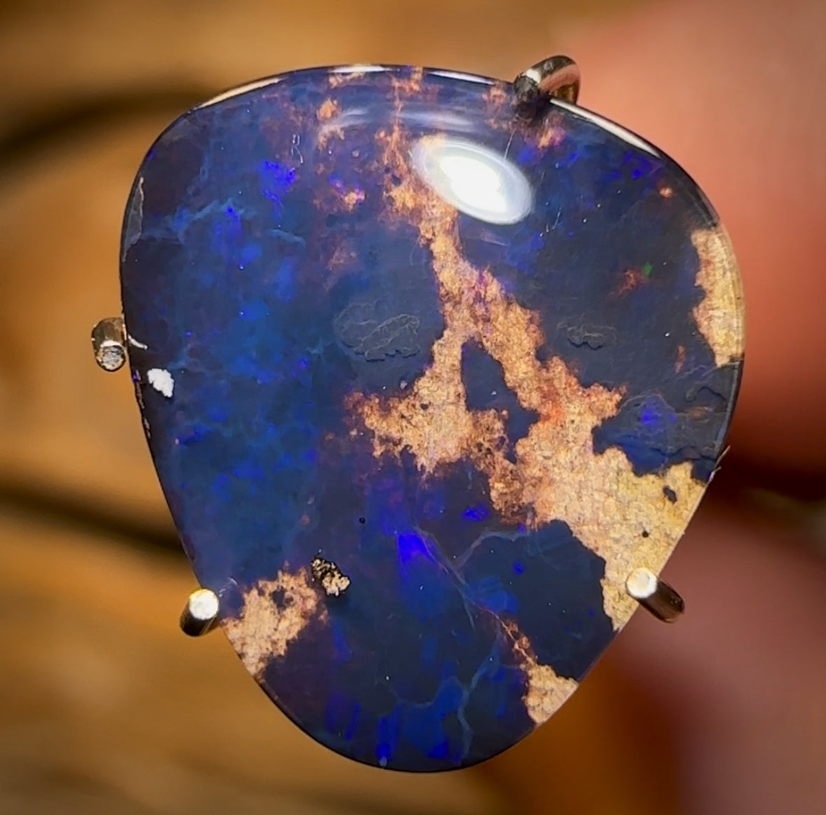 Auction Fall-Through = Your Gain! 🔥 Now More Than 50% Off RRP 🚨 1.65cts - “Deep Blue Dropoff” Solid Australian Boulder Pipe Opal