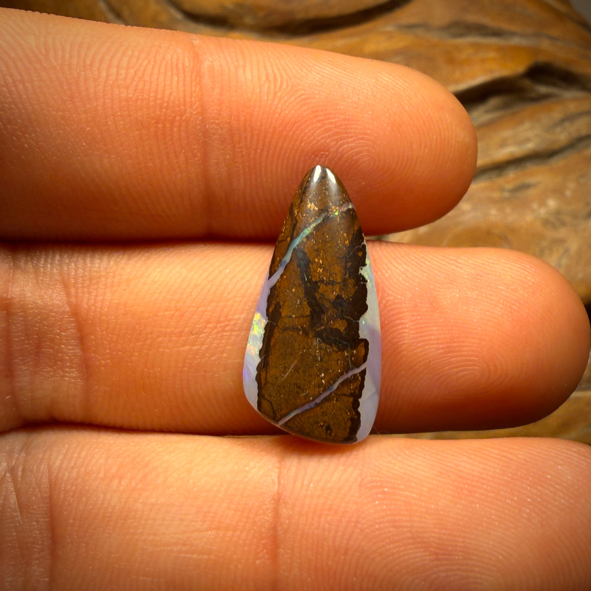 8.8cts - Australian Boulder Seam Opal