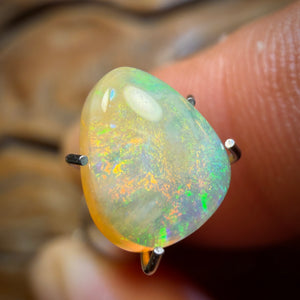 1.5cts - Solid Australian Boulder Crystal Opal Bargain