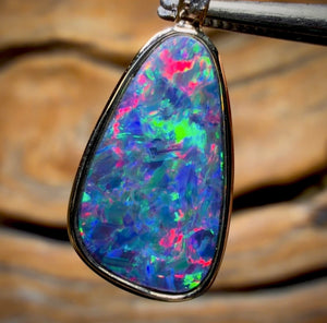 14k Gold -Queensland Boulder Opal Doublet Pendant Top Red Multi Fire with Diamonds New 2026