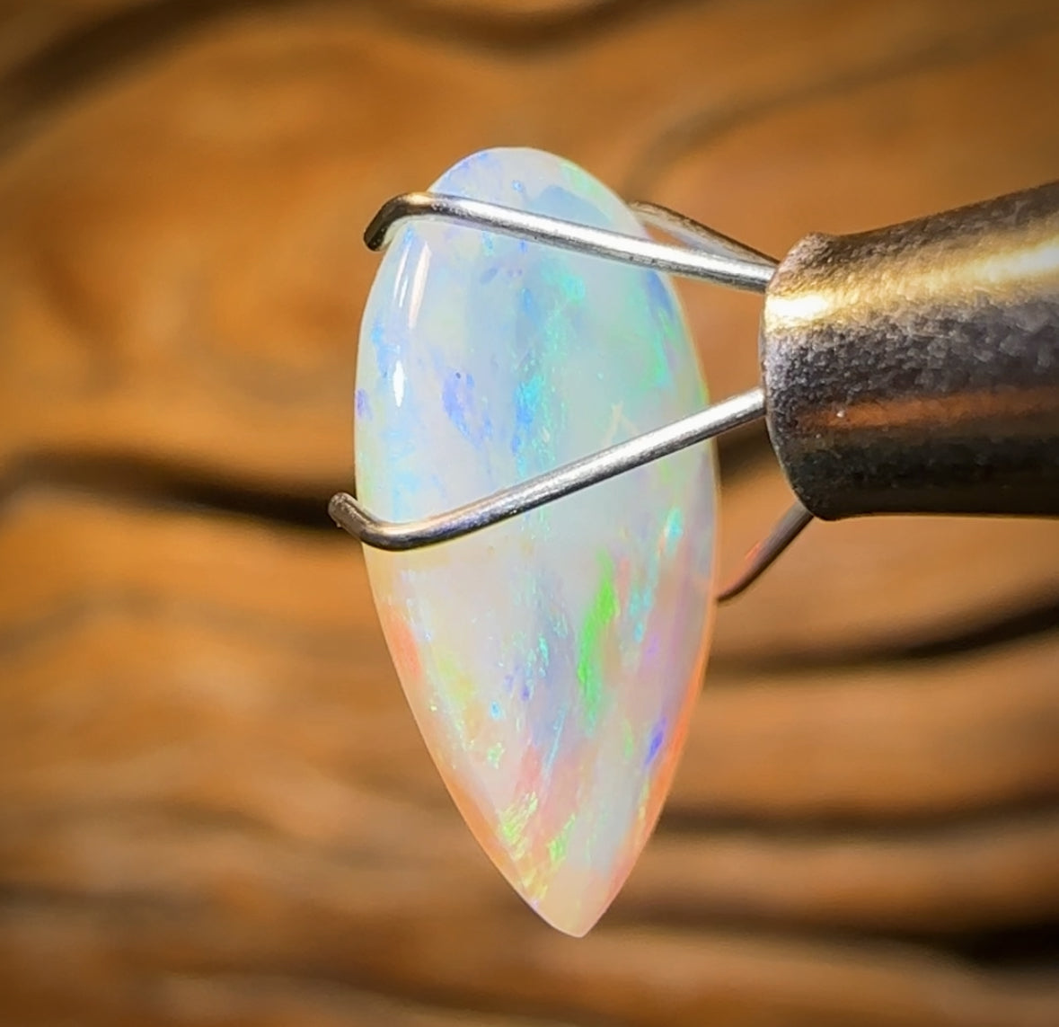 2.35cts - South Australian Crystal Opal