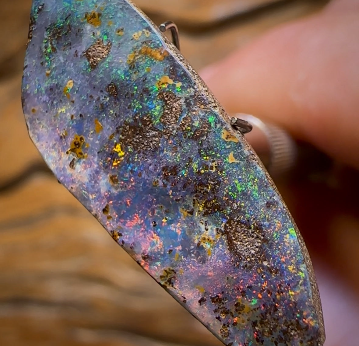 9.15cts - Queensland Boulder Seam Opal