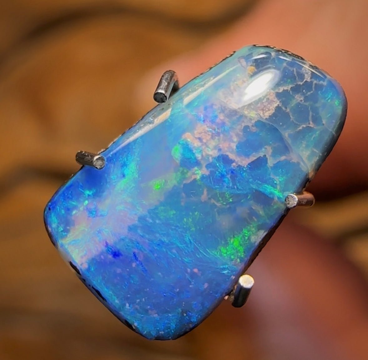 Auction Fall-Through = Your Gain! 🔥 Now More Than 50% Off RRP 🚨 1.35cts - Queensland Boulder Seam Opal