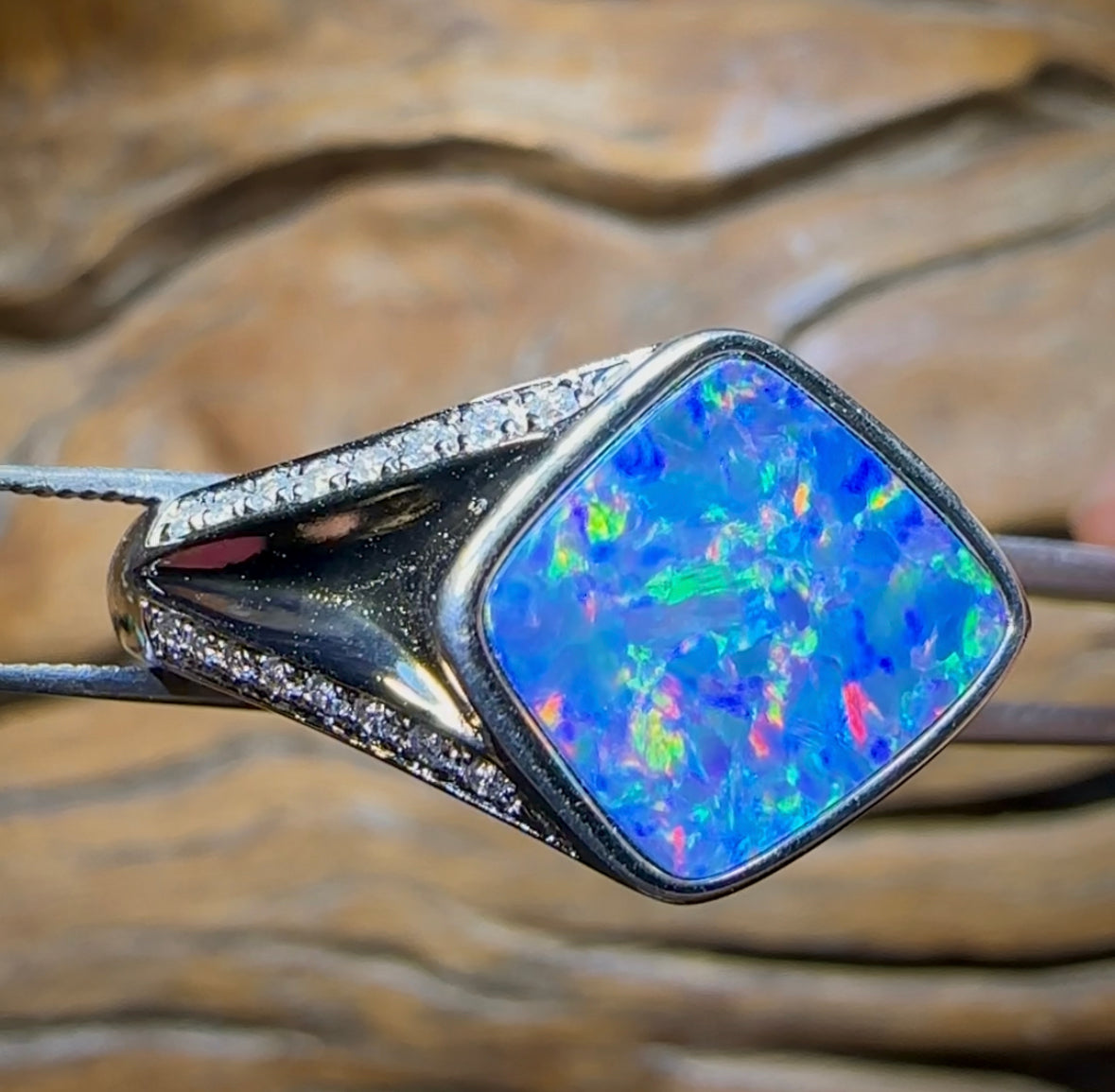 Sterling Silver - Large Unisex Queensland Boulder Opal Doublet Ring - Opal Whisperers