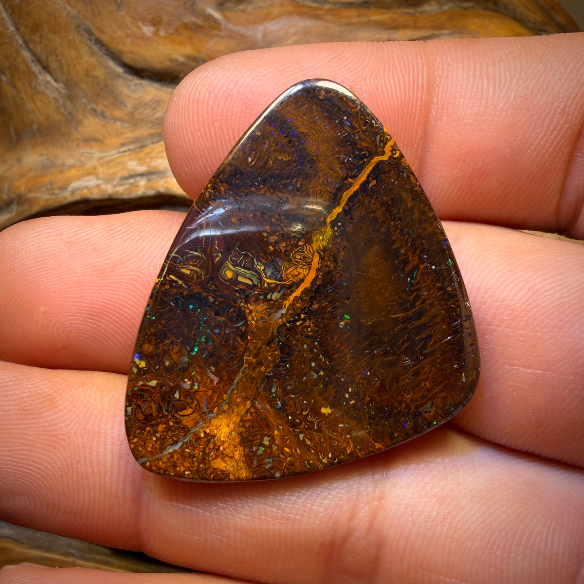 🔨 AUCTION 🔨 No Reserve 59.4cts - Tribal Yowah Nut Opal. Australian Opal