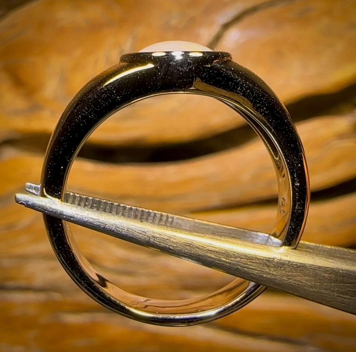 Sterling Silver - UNISEX South Australian White Opal Ring