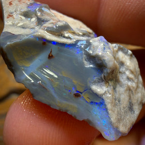28.7cts - Lightning Ridge Black Opal Rough Piece