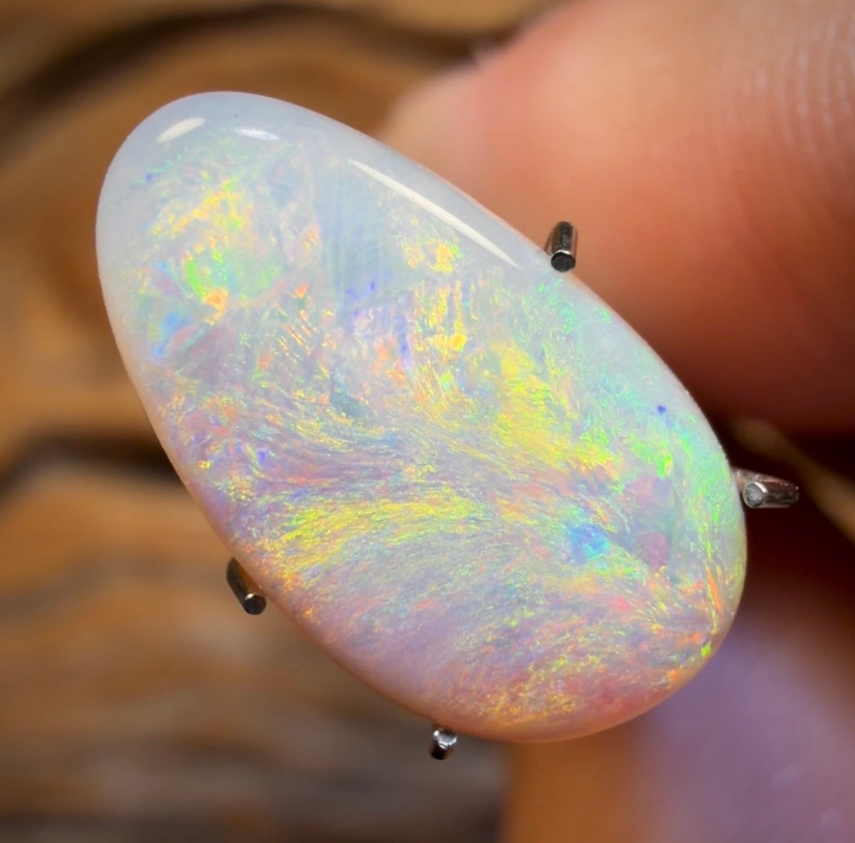 3.25cts - Lightning Ridge Light Opal