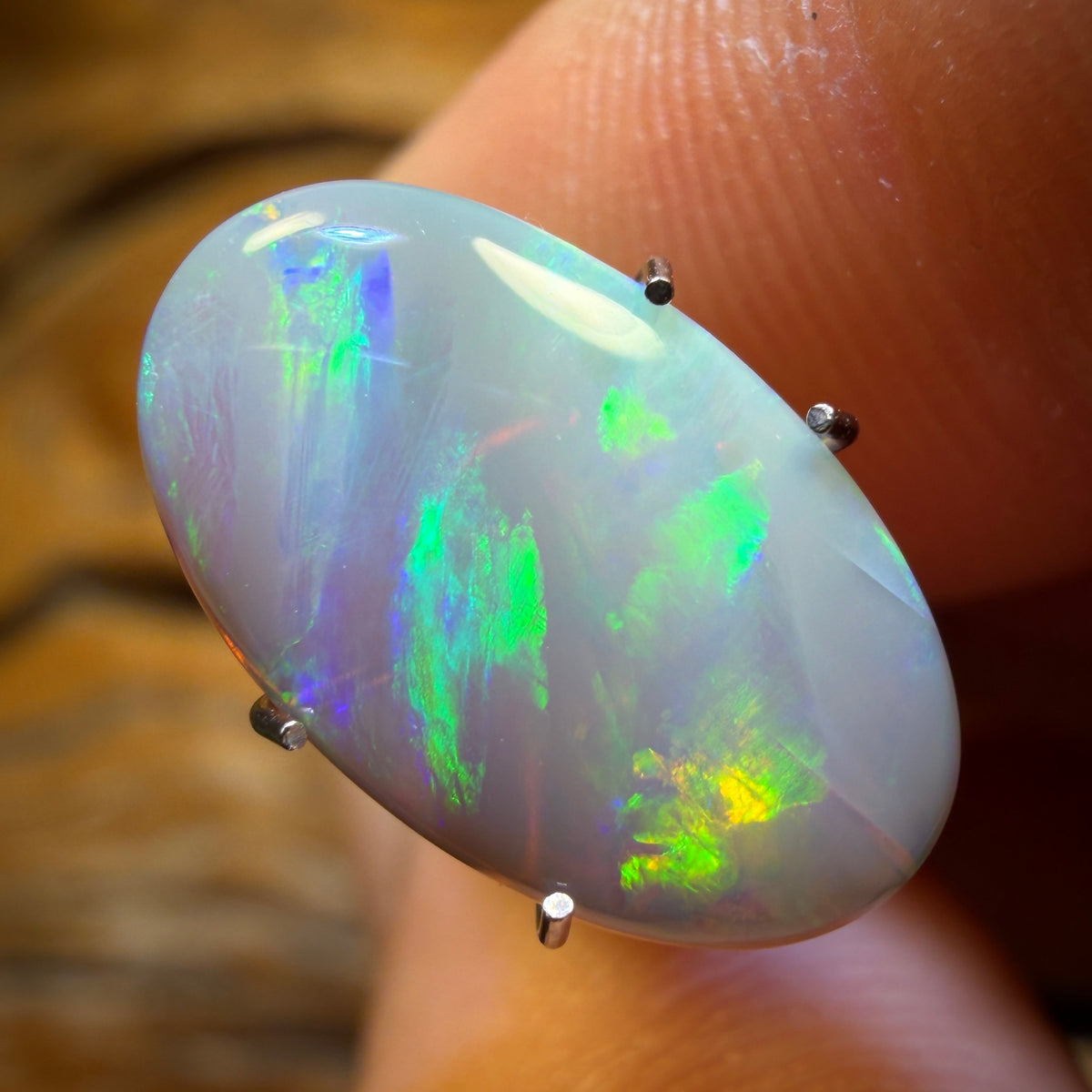 🔨 AUCTION 🔨 No Reserve 2.6cts - Dark Opal from Lightning Ridge