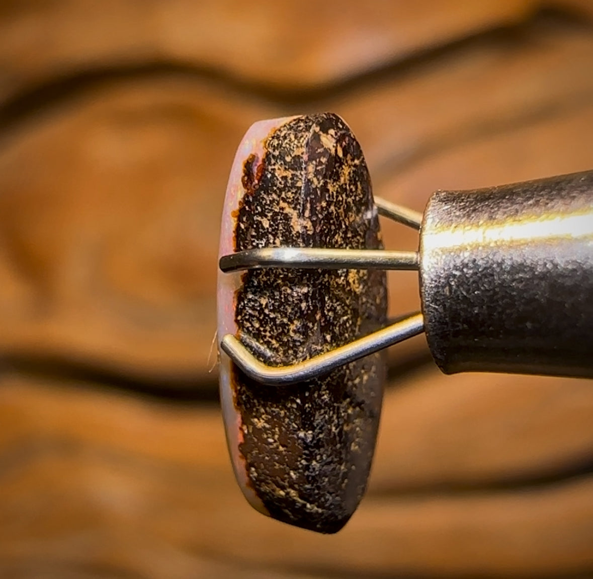 1.55cts - Queensland Boulder Seam Opal