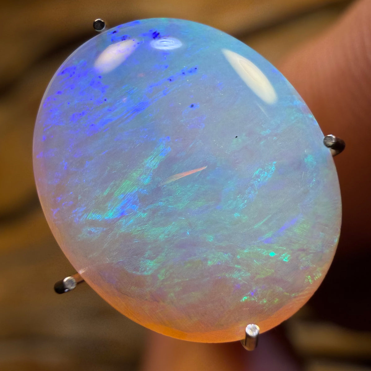 2.5cts - South Australian Crystal Opal from Andamooka