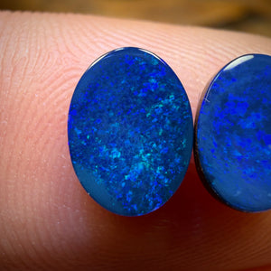 Bargain Card! 1.9cts - Australian Boulder Opal Doublet Pair
