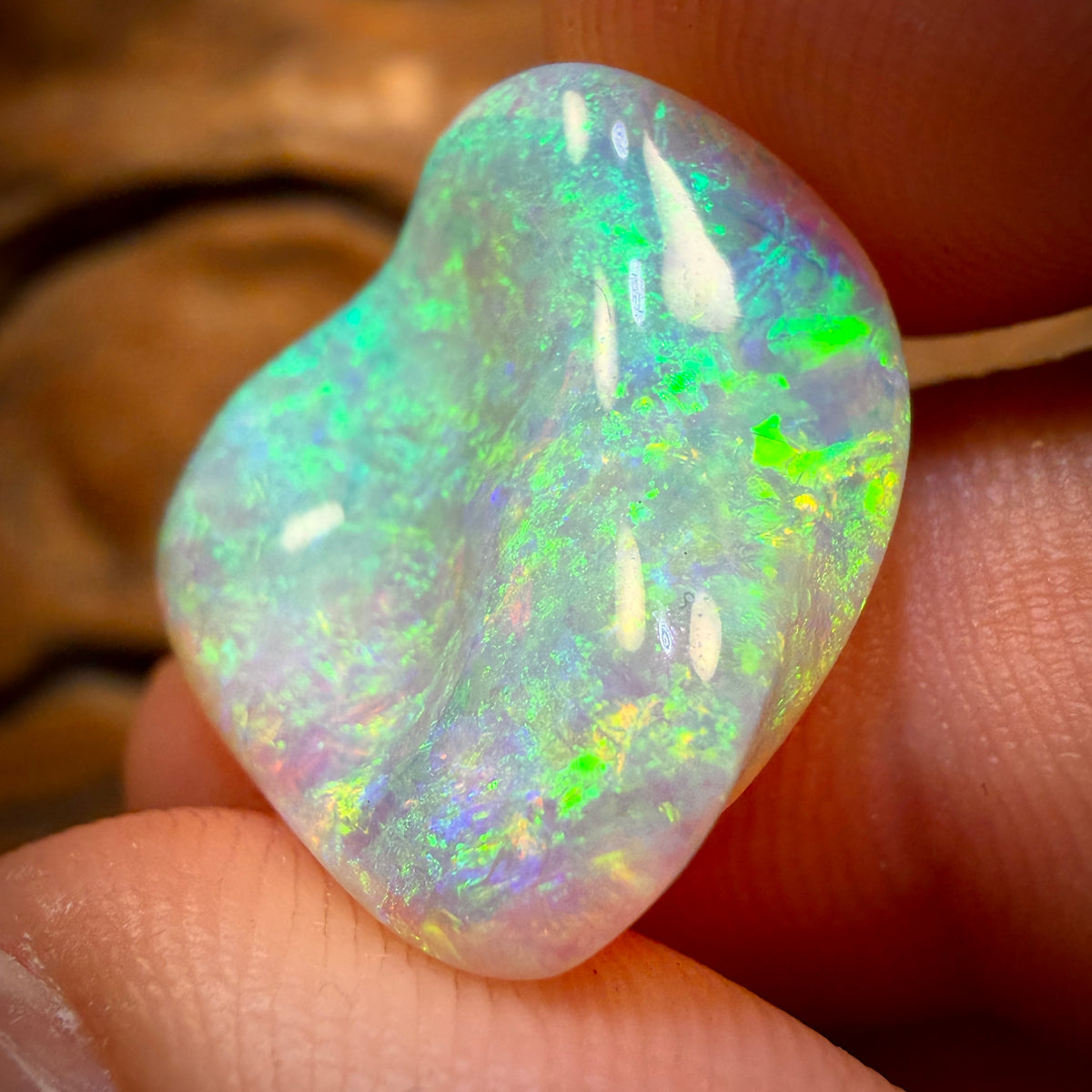 12.4cts - TOP Andamooka Crystal Opal. Master Dremel Finish