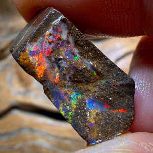 Dad Wildcard! 40.2cts - Queensland Boulder Seam Opal Rough Piece. Natural Split Rare Red Fire
