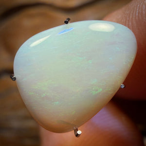 WildCard! 2.9cts - South Australian White Opal from Coober Pedy