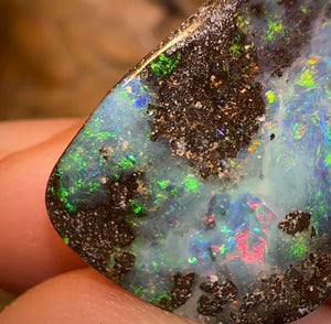 16.5cts - Solid Natural Boulder Opal - Opal Whisperers