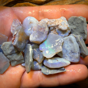 105.3cts - 7x Lightning Ridge Opal Rough Parcel