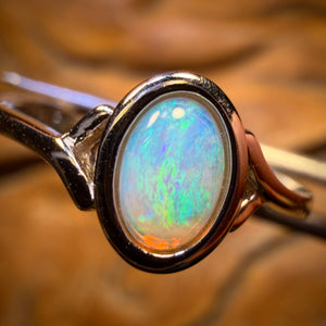 🔨 AUCTION 🔨 Sterling Silver - South Australian Crystal Opal Ring