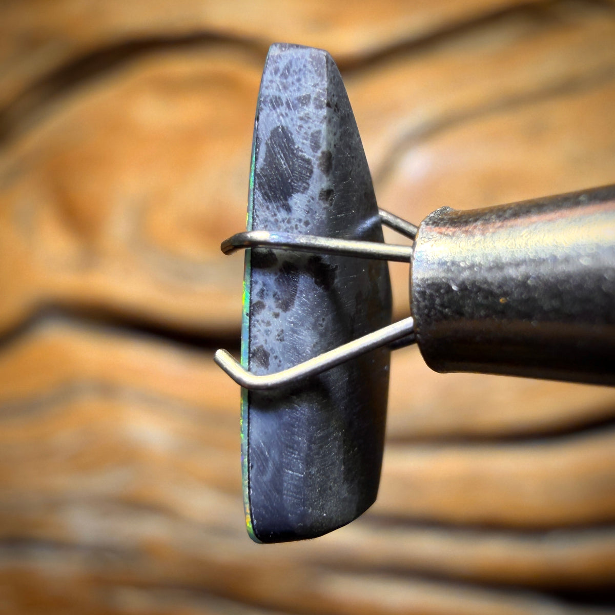 1.6cts - Lightning Ridge Opal Doublet