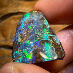 79.7cts - TOP Queensland Boulder Opal Rub. Featured on ‘OUTBACK OPAL HUNTERS’!!