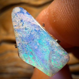 🔨 AUCTION 🔨 5.1cts - Queensland Boulder Seam Opal. RECUTTER’S DELIGHT