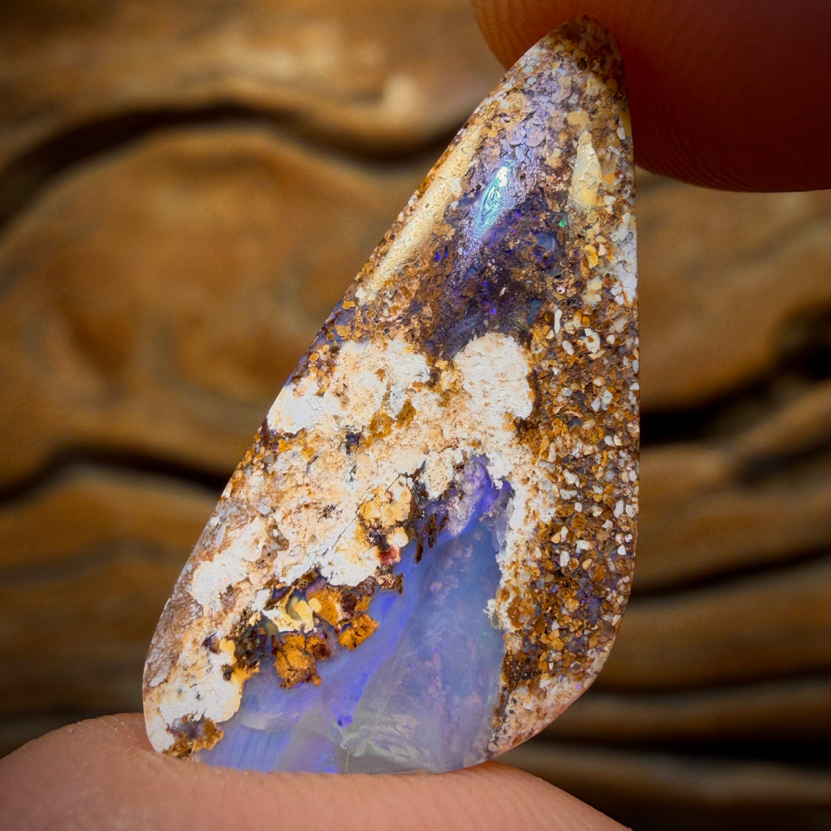 🔨 AUCTION 🔨 8.5cts - Solid Australian Boulder Pipe Opal Double Sided