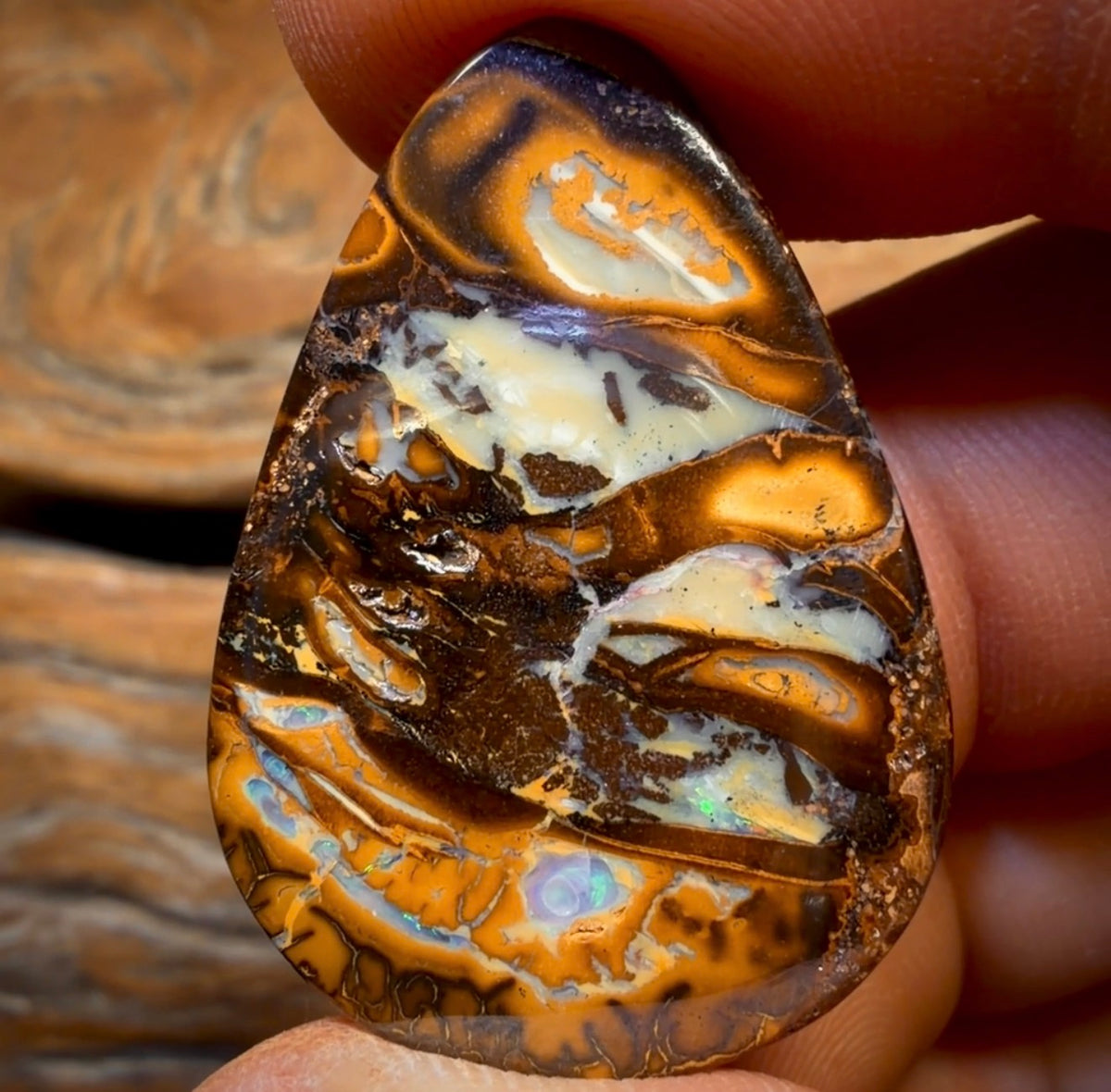 34.6cts - Queensland Boulder Opal from Yowah