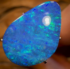 4.45cts - Lightning Ridge Opal Doublet