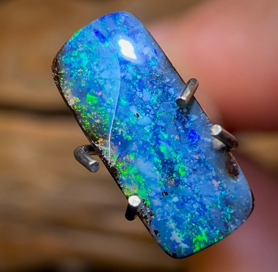 0,95 ct - Opale de filon de Boulder australienne BONNE AFFAIRE