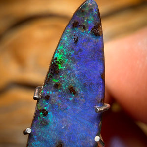 Half Price Card! 2.1cts - Queensland Boulder Seam Opal. Australian Opal