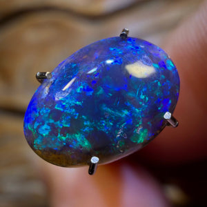 1.35cts - Lightning Ridge Dark Crystal Opal