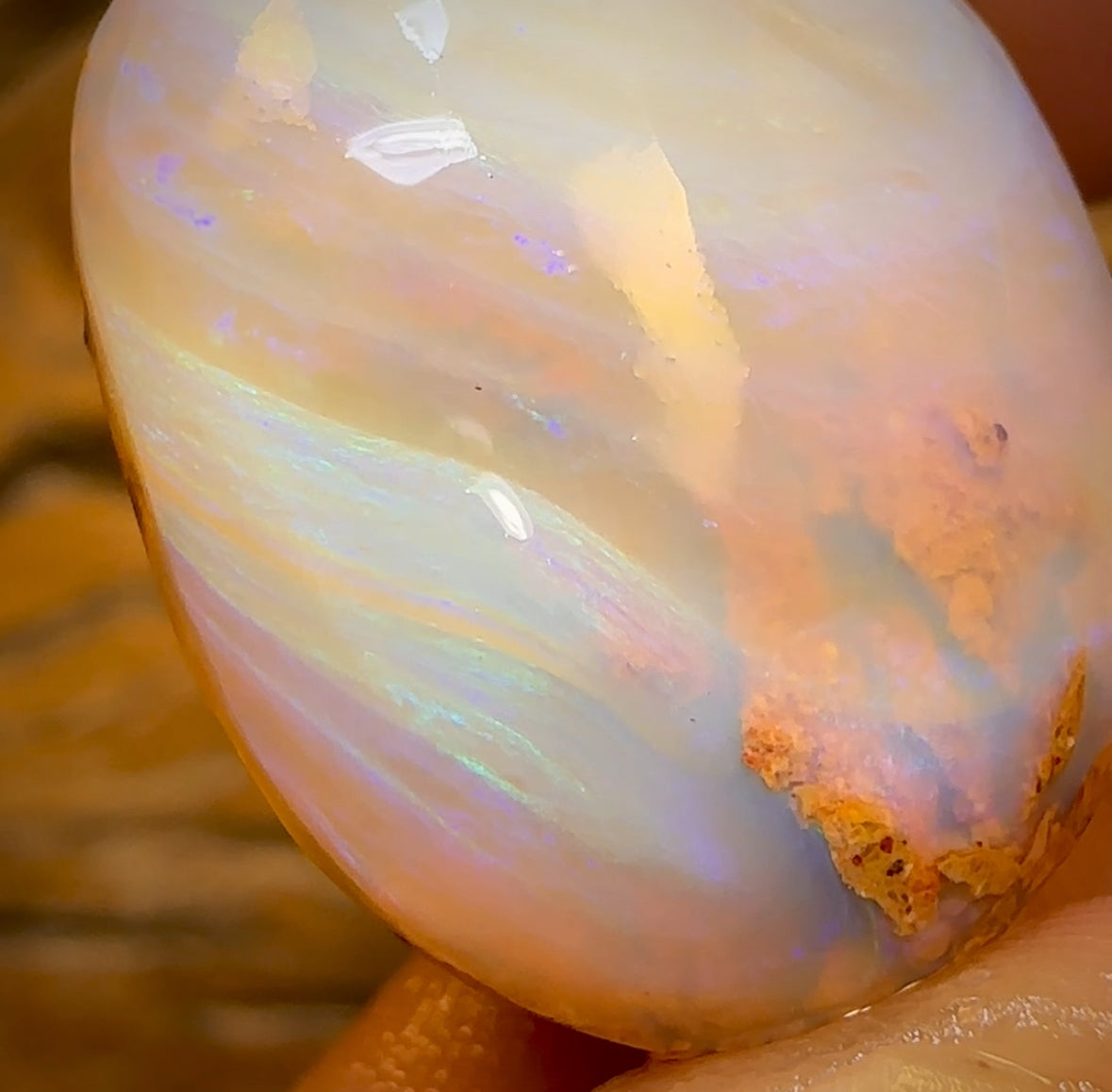 51.8cts - Boulder Pipe Opal Rub. Australian Opal
