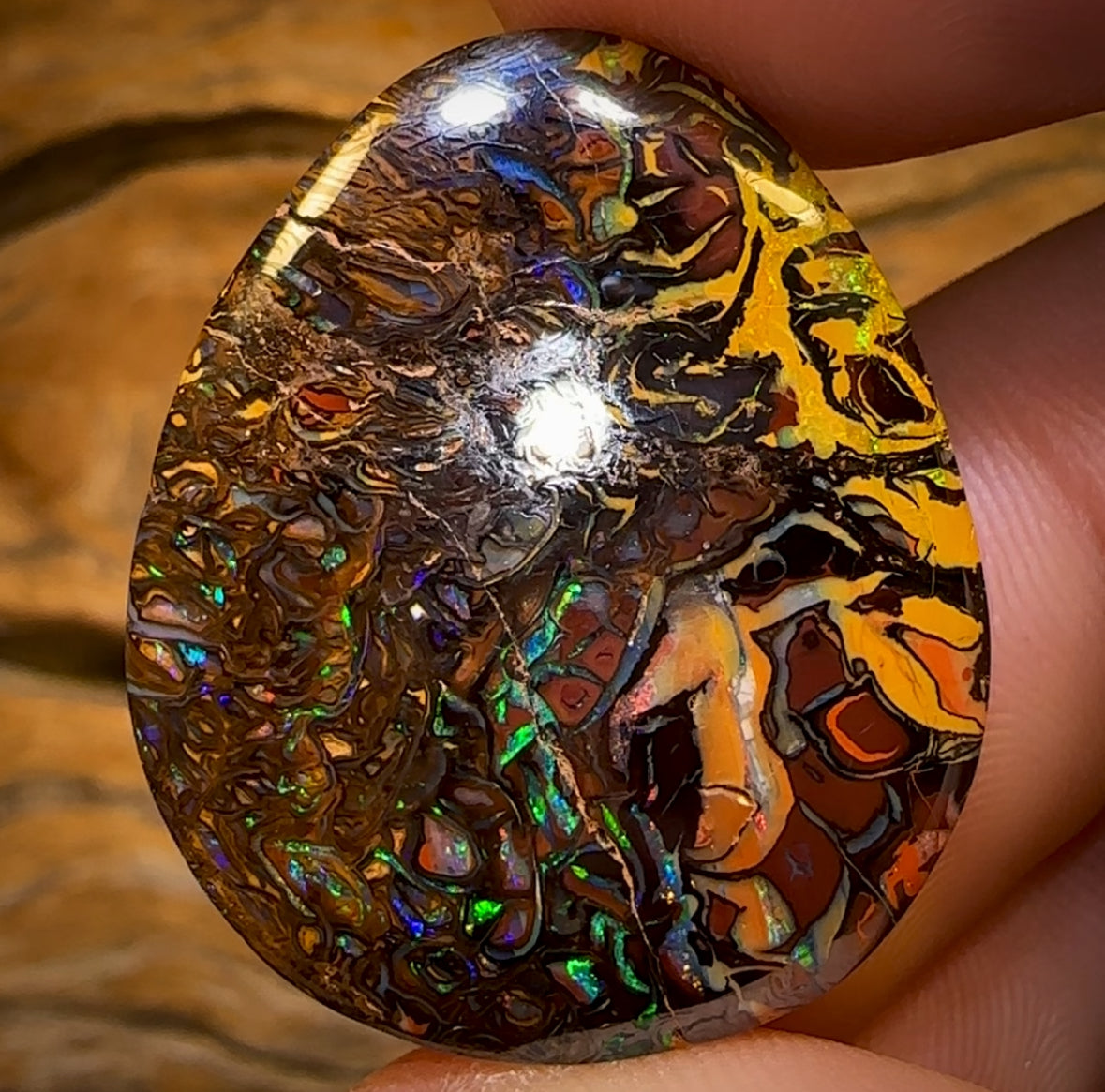 43.9cts - Wow Tribal Australian Boulder Picture Opal