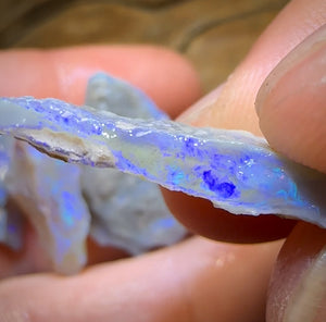 59.5cts - 5x Lightning Ridge Opal Rough Parcel