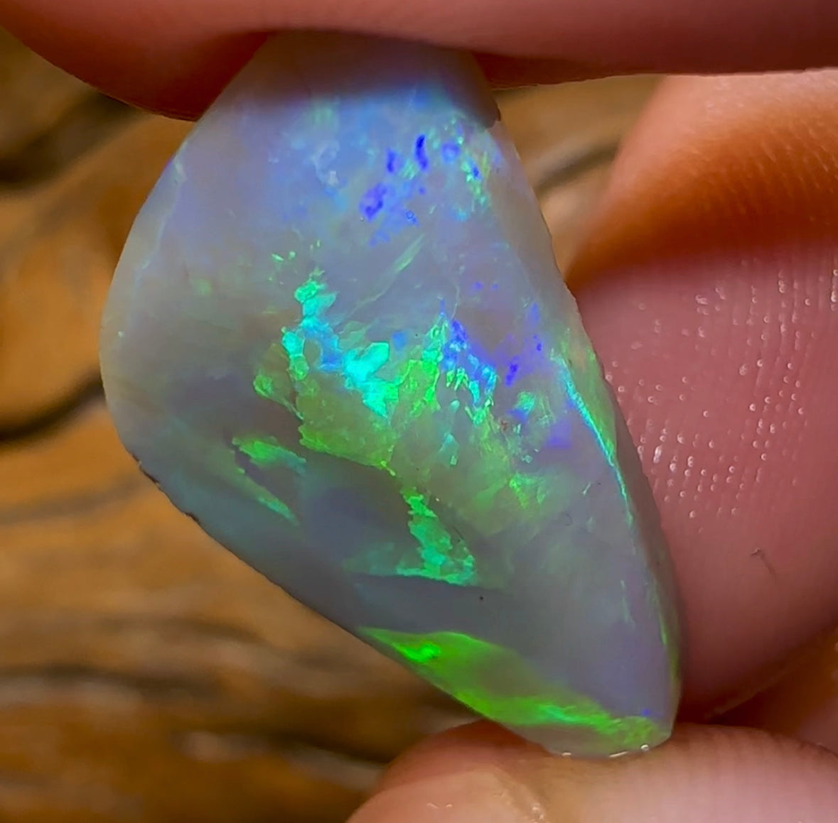 10cts - Lightning Ridge Dark Opal Rub - Opal Whisperers