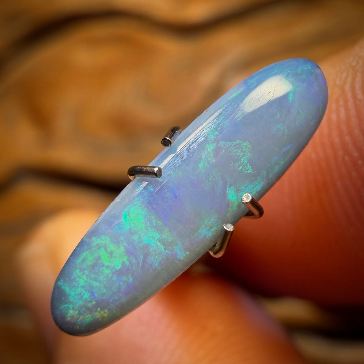 1.3cts - Lightning Ridge Opal Doublet