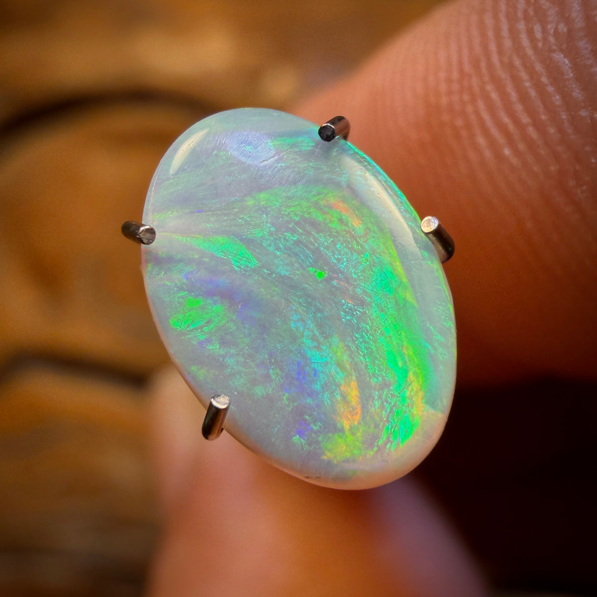 0.95cts - South Australian Crystal Opal