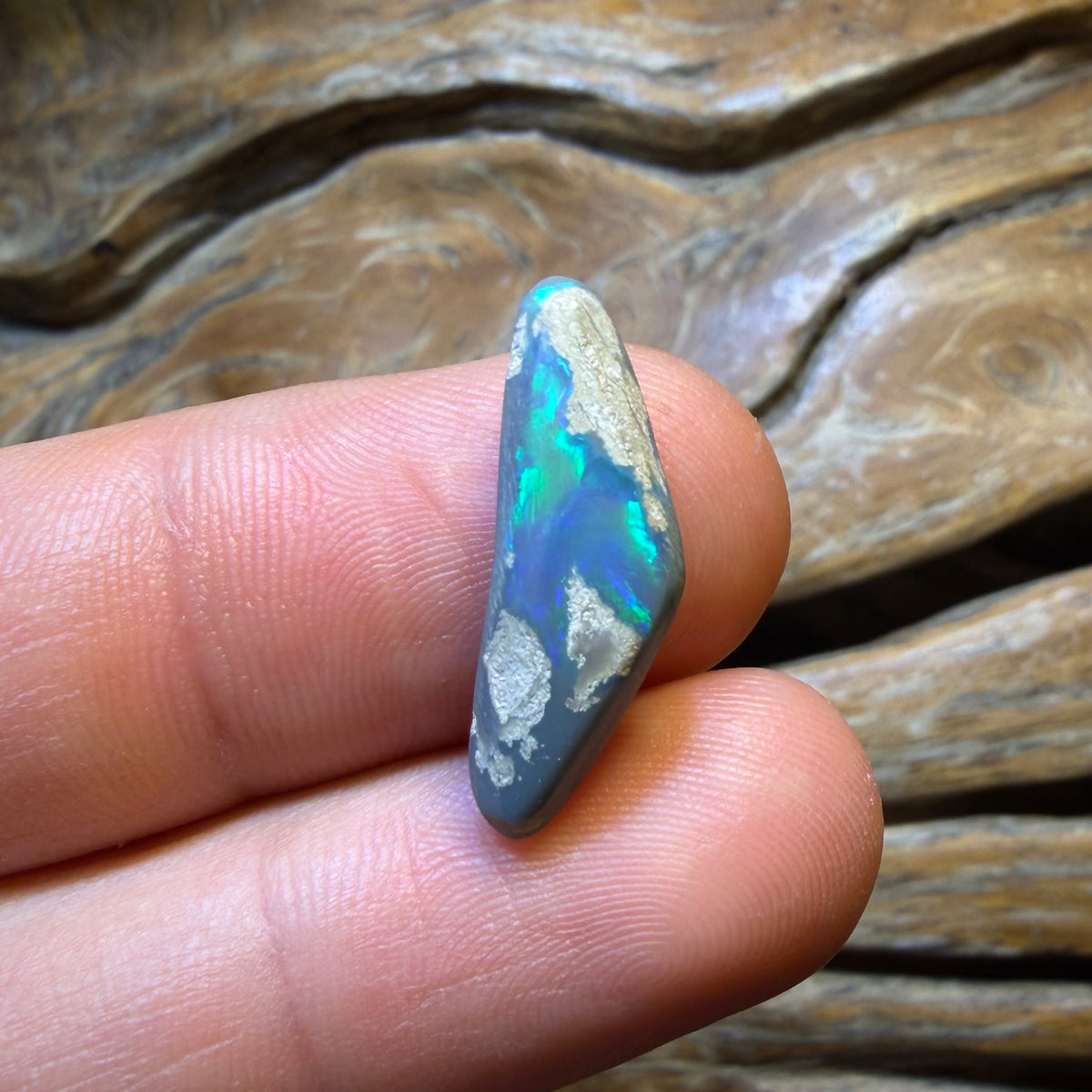 📣 OPALFEST 🔨 AUCTION 🔨 💎 High Roller Banger Auction 💎 4.3cts - Dark Opal from Lightning Ridge