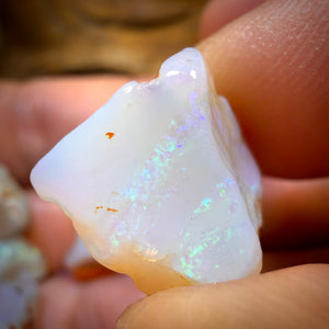(5-15 $ de la livre) 71.3 cts - 7x Parcelle d'opale brute d'Australie du Sud