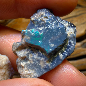 186.6cts - 5x Lightning Ridge Opal Rough Parcel