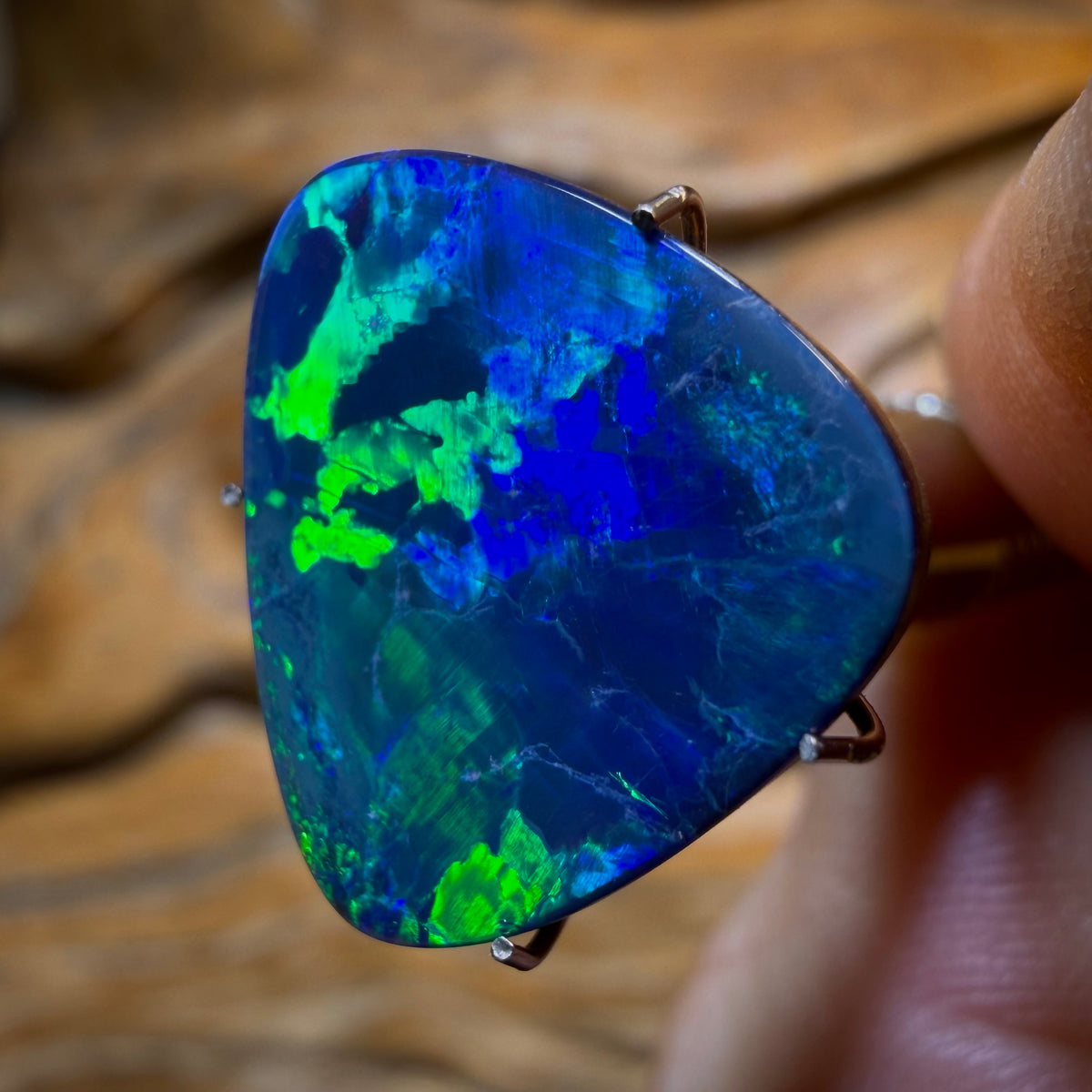Dad Wildcard! 5.4cts - Top Australian Boulder Opal Doublet