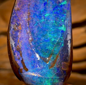 🔨 AUCTION 🔨 Reserve 💎 High Roller Banger Auction 💎  Beauty 40.5cts - Top Queensland Boulder Seam Opal Rub