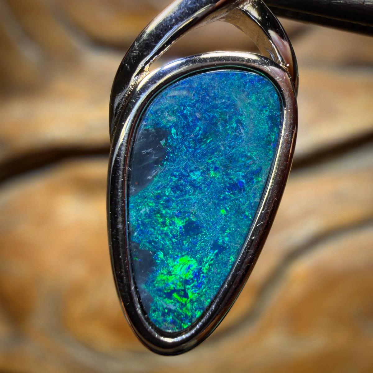 🔨 AUCTION 🔨 Sterling Silver - Queensland Boulder Opal Doublet Pendant