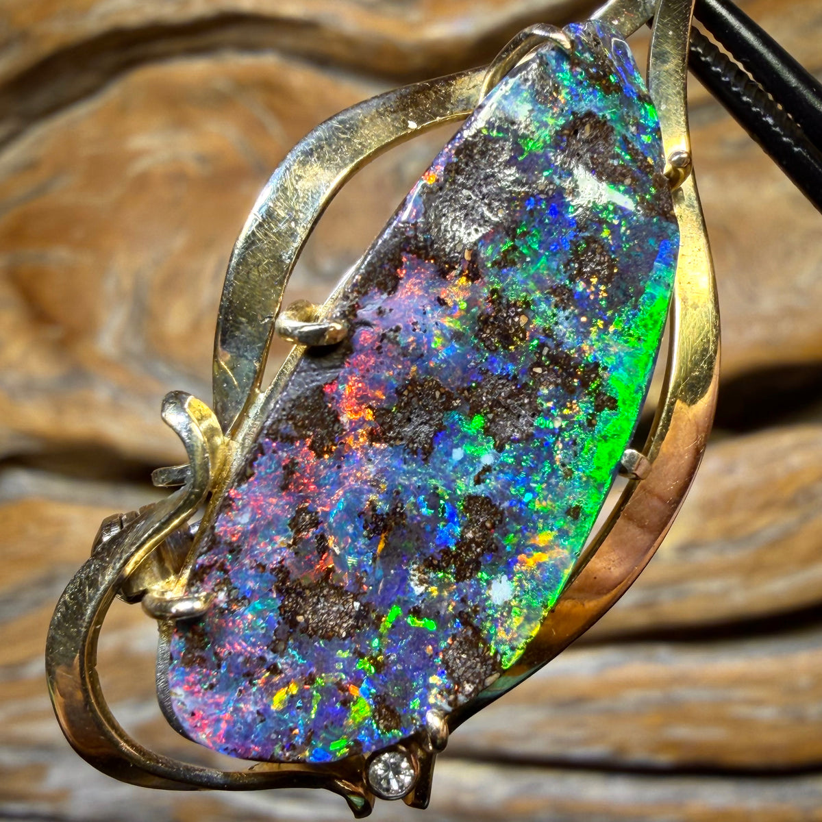 18k Gold - BEST Solid Queensland Boulder Seam Opal Pendant Old School Heritage Piece