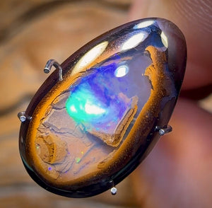 5.25cts - RARE Yowah Nut Crystal Centre Opal